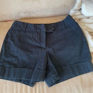 Ann Taylor Signature 6 Black Shorts